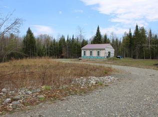 449 Airport Rd, Norridgewock, ME 04957