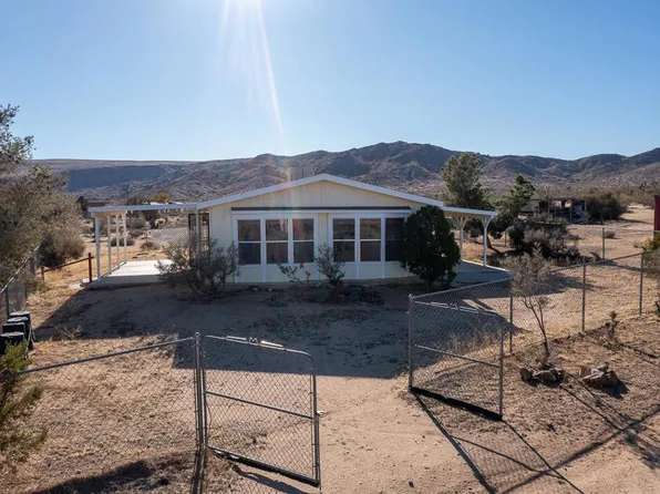 1121 Kickapoo Trl, Yucca Valley, CA 92284