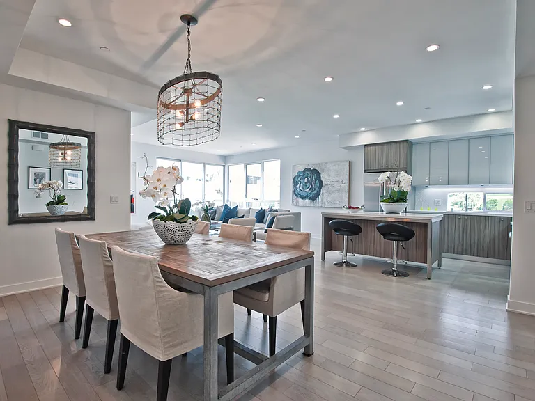 1810 Selby Ave #102 — Photo 5
