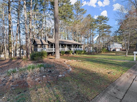 4th image of 3171 Jessica Dr