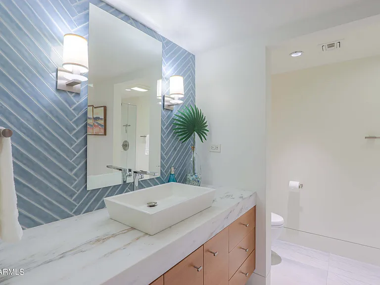 6333 N Scottsdale Rd #22 — Photo 28