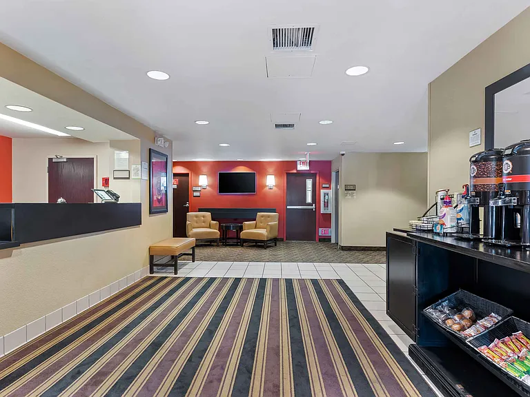 Lobby and Guest Check-in