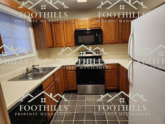 4th image of 1011 Northlake Dr