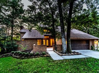 2005 E Lake Dr, Huntsville, TX 77340