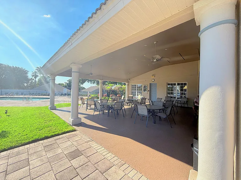 2634 Meadow Oaks Loop — Photo 20