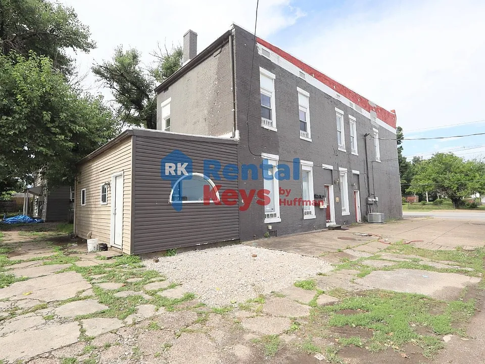 621 North Fulton Avenue