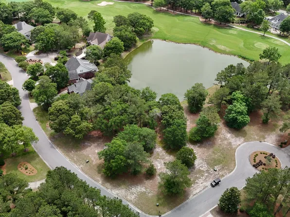 180 Cedar Point Drive, Wallace, NC 28466