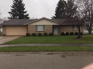 630 Rohrer Dr, Tipp City, OH 45371
