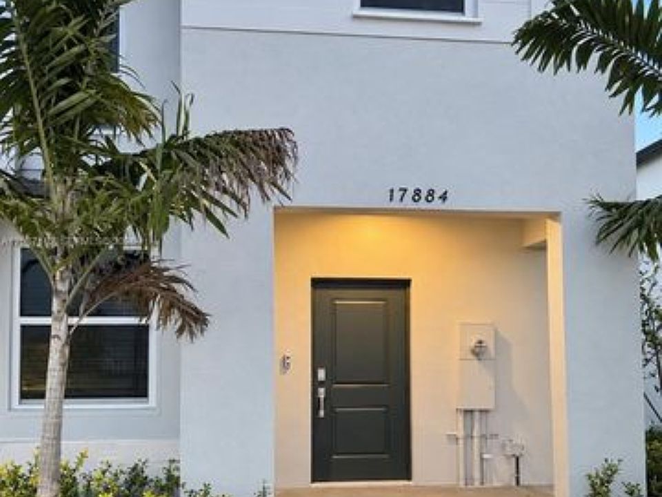 1st image of 17884 SW 358th St #1