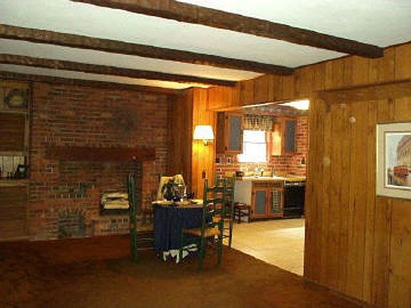 5th image of 790 Irvin Ave