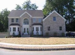 6 Tristas Way, South Plainfield, NJ 07080
