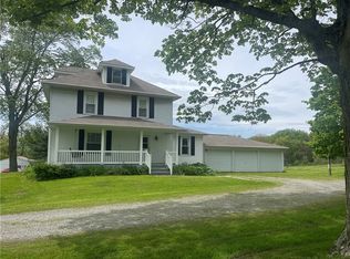 1055 E Lake Rd, Transfer, PA 16154
