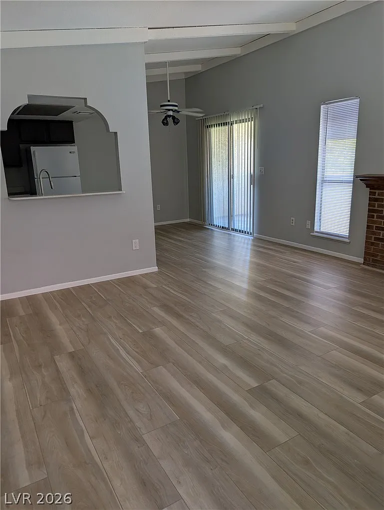 2 bed, 2.0 bath, 1073 sqft, $1,175 — Photo 2