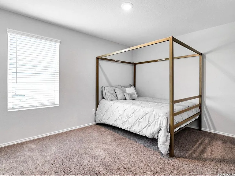 5316 Forbs Ln — Photo 3