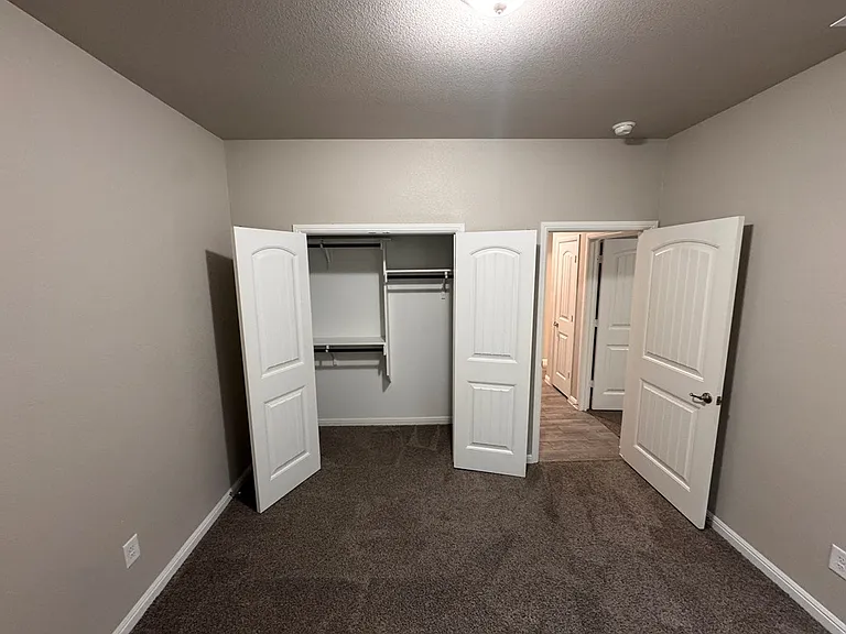 3217 Blue Quail Ct — Photo 31