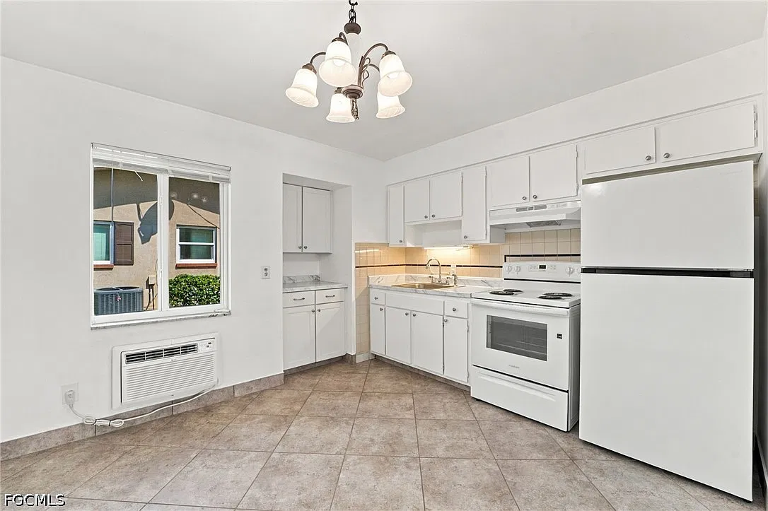 1 bed, 1.0 bath, 800 sqft, $1,225 — Photo 2