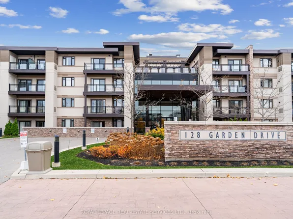 128 Garden Dr, Oakville, ON