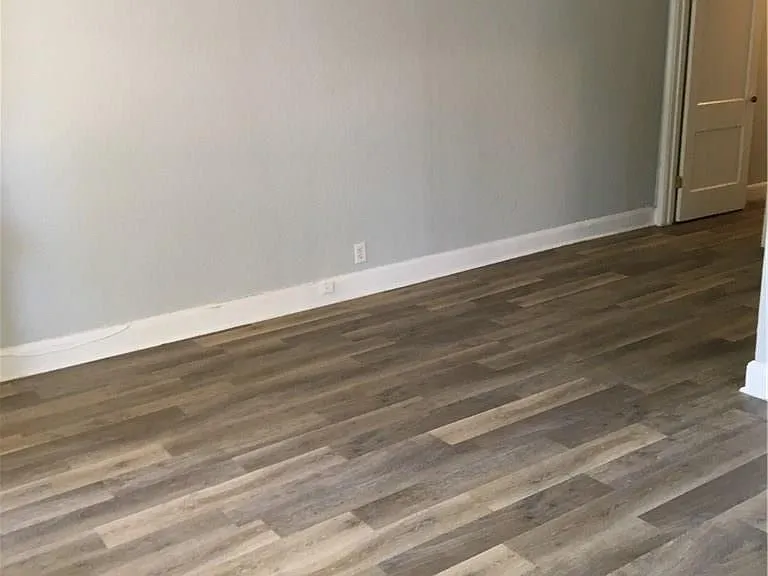 3300 Robinson Ave — Photo 7