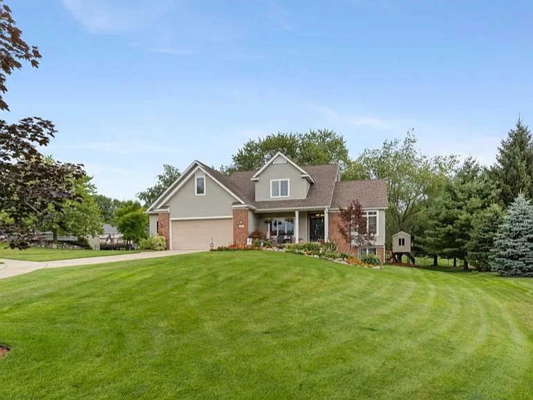 61 Greystone Ct NE — Photo 12