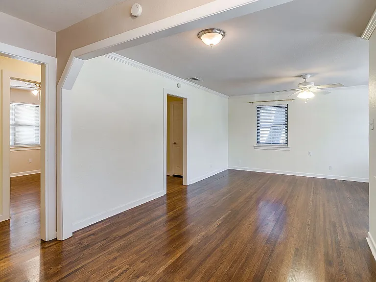 4713 Kilpatrick Ave — Photo 7