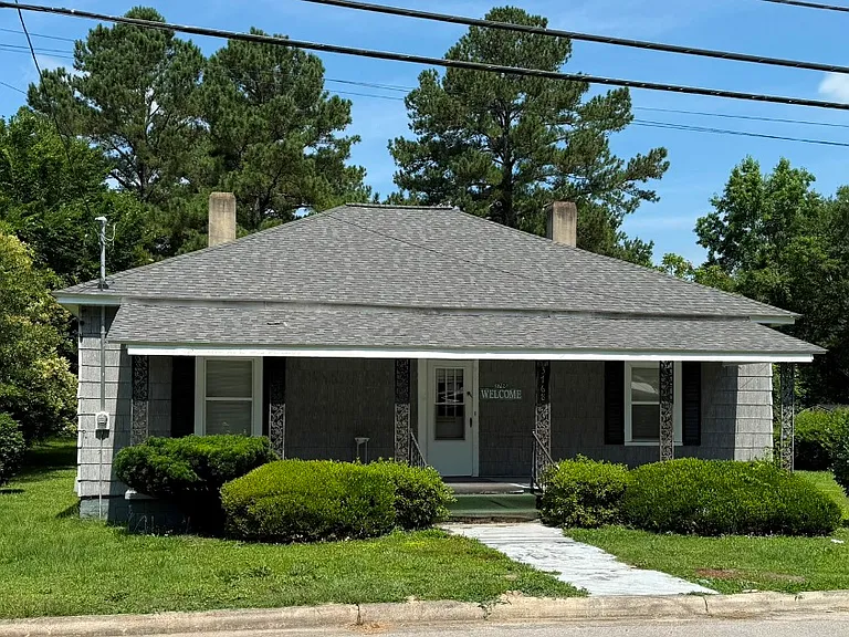 3768 S Walnut St — Photo 2