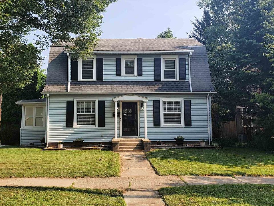 1st image of 703 E Diamond St