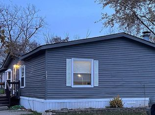 20529 Foster Dr, Clinton Township, MI 48036