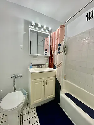 Rented by Douglas Elliman | media 6