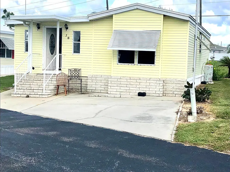 251 Patterson Rd #J8