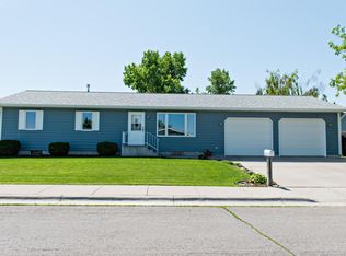 3418 Fairway Dr, Great Falls, MT 59401