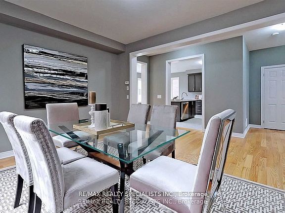 5th image of 1191 Upper Thames Dr
