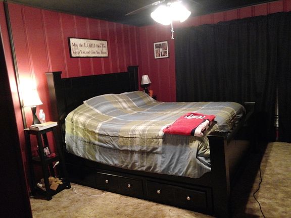 master bedroom, king sized b