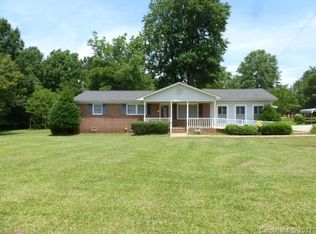 5159 Taxahaw Rd, Lancaster, SC 29720