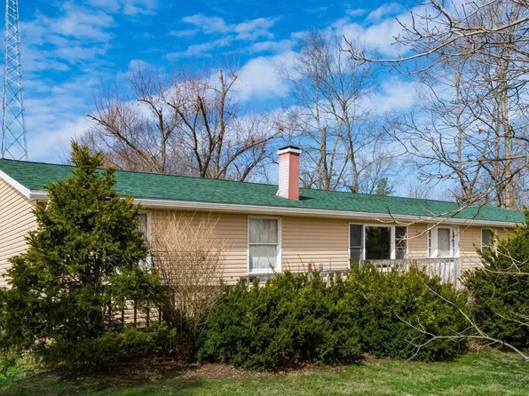 3820 Crock Rd, Zanesville, OH 43701