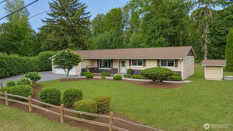 2nd image of 18815 176th Avenue NE