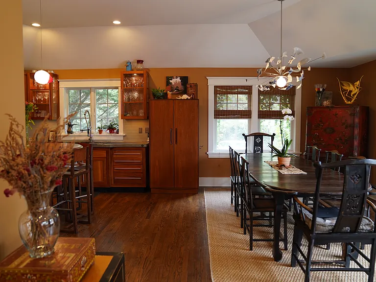 565 Montauk Hwy — Photo 6