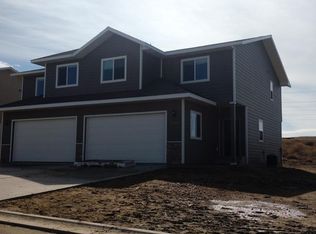 13710 Kristina St, Williston, ND 58801
