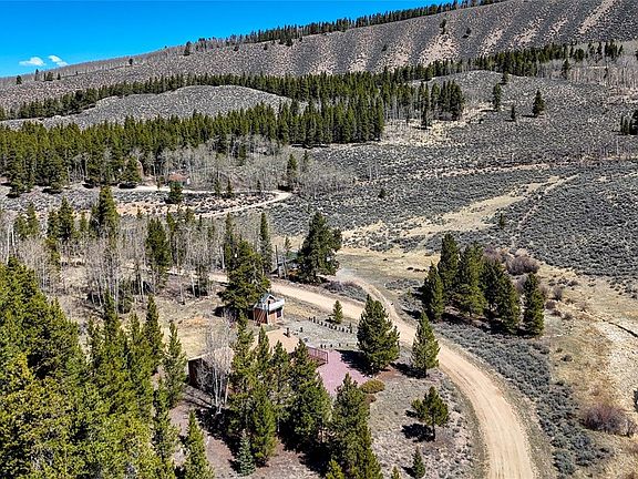 4th image of 148 Cougar Road
