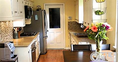 2nd image of 10838 Creekmere Dr