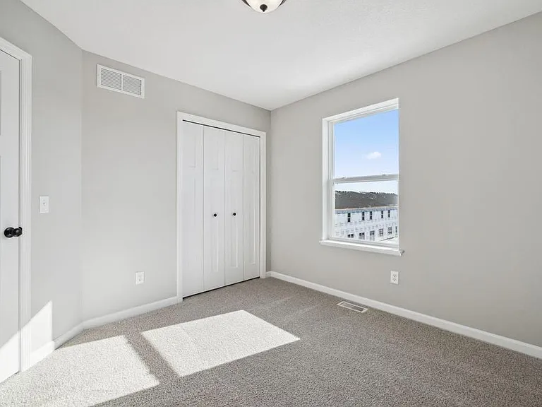 6770 Wildflower Way — Photo 27