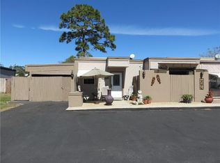 4321 Cedar Grove St, Holiday, FL 34691