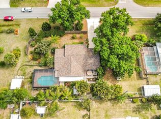 601 E Seminole Dr, Venice, FL 34293