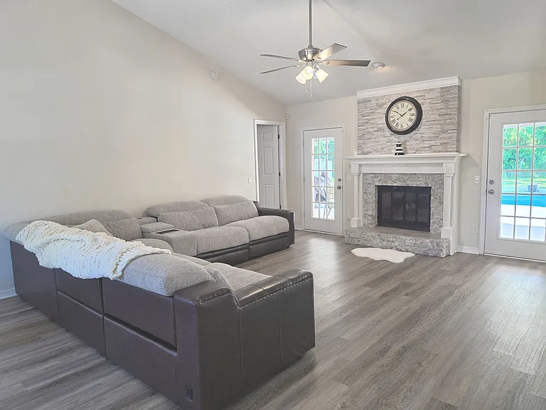 8234 Spencers Trace Dr — Photo 7