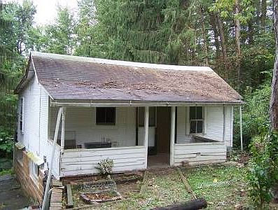 1st image of 111 Williams St