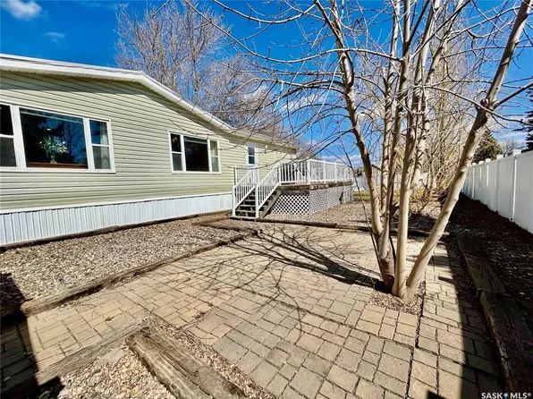 607 Beharrel STREET, Oxbow, SK S0C 2B0