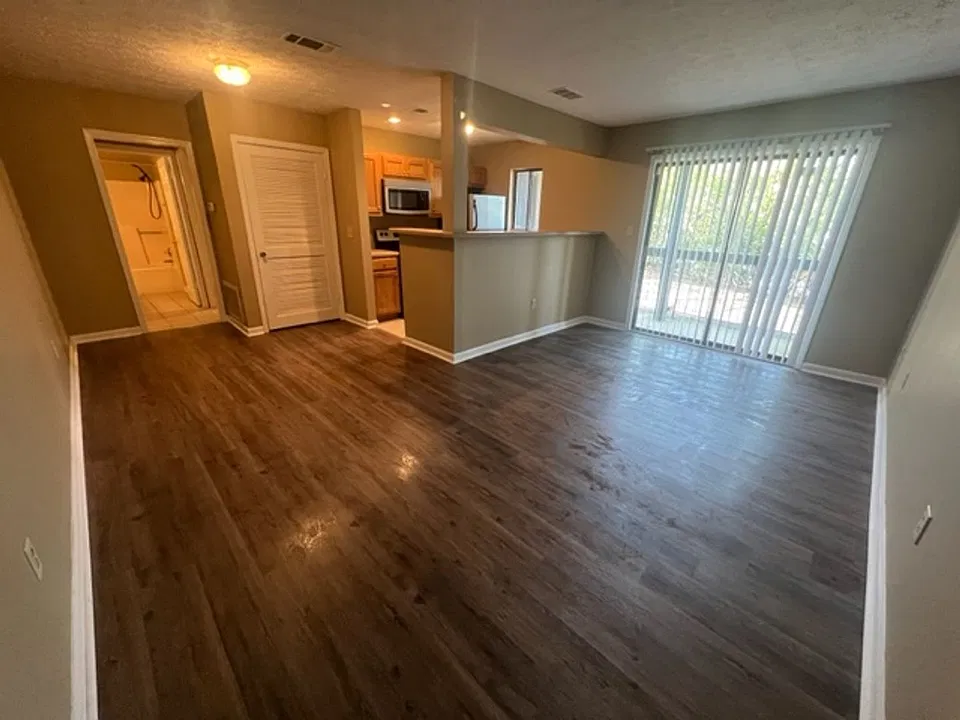 297 Peabody St #18