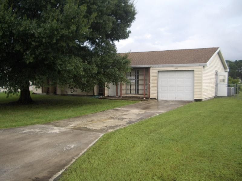 1st image of 1485 SE Vesthaven Cir