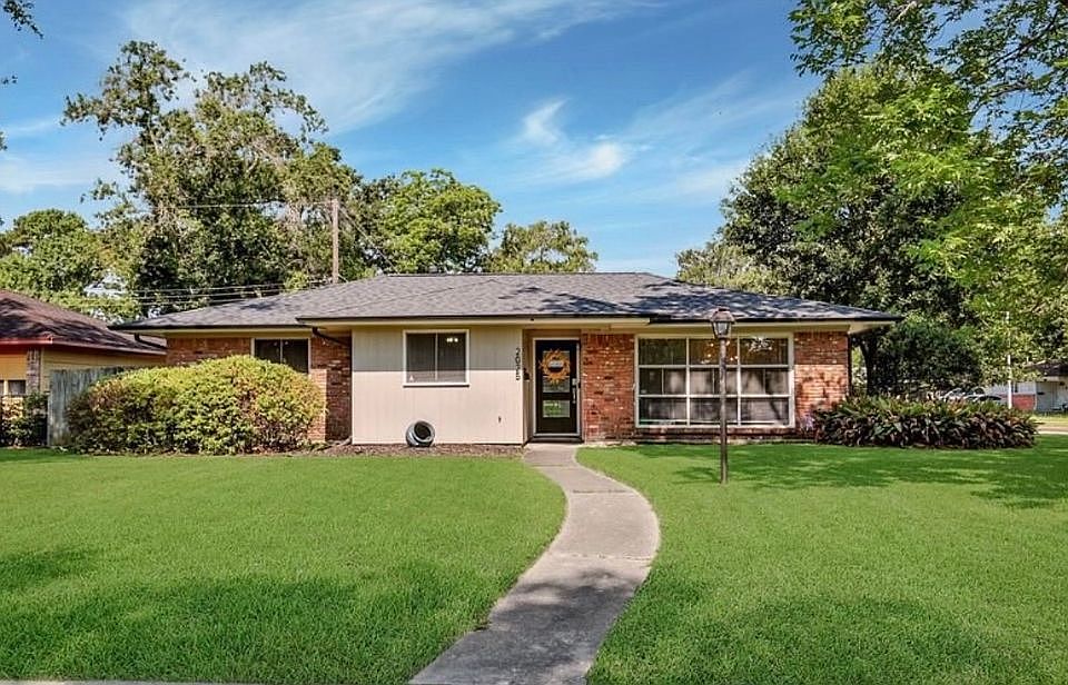 1st image of 2025 Stillwood Dr