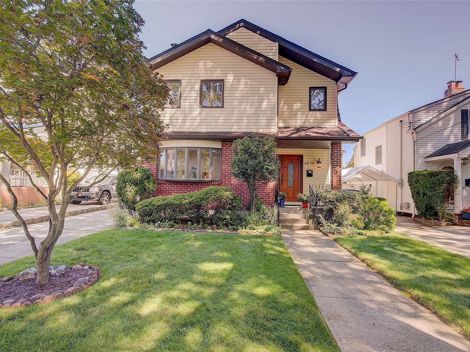 4319 Street, Little Neck, NY 11362 Zillow