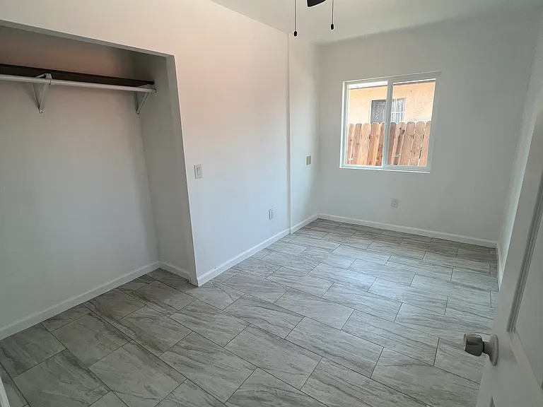 350 W 13th St — Photo 14